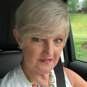 Meet your Posher, Vicki